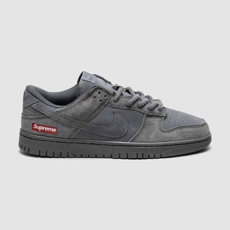 Nike SB Dunk Low x Supreme Grey